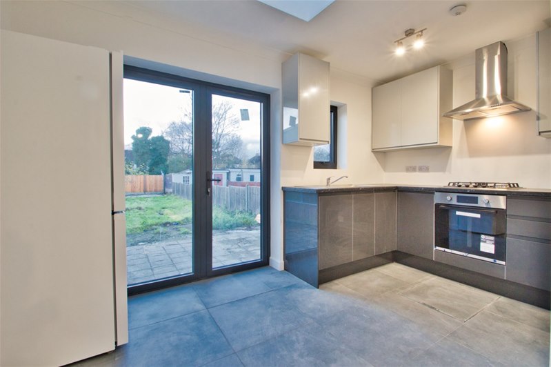 St. Pauls Avenue, Harrow, HA3 9PR